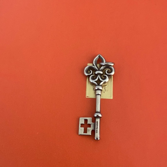 James avery key necklace Clearance